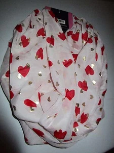 VALENTINE HEART LOOP SCARF 21" X 36" NWT - Picture 1 of 2