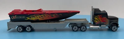 camion remorque porte bateau Extreme Majorette, échelle 1/87 - Photo 1/4