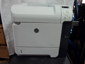 HP Enterprise Laserjet 600 M601 Laser Printer Page Count 17,465 (J700) - Picture 1 of 12
