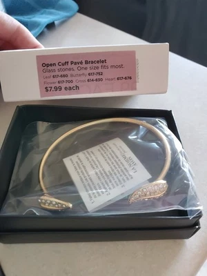 Brazalete Avon Hoja Pave Abierto Nuevo En Caja Foto 1 de 2