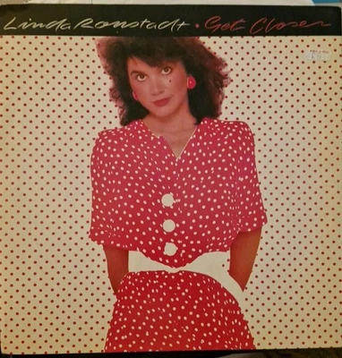 LINDA RONSTADT GET CLOSER 1982 VINYL LP - Image 1 of 4
