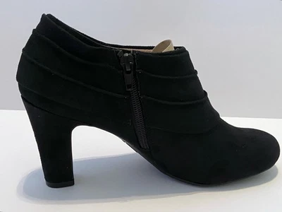 NEW Life Stride CORIE Soft System Black Faux Suede Side Zip Ankle Booties 9 W - Image 1 of 4