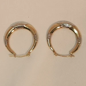 14K Gold Earrings Signed JCM 14K Bolivia 1.3 Grams two toned Hoop Earrings 90's - Picture 1 of 21