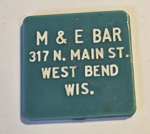 M & E Bar West Bend, WI Plastic Good For Token #303 - Picture 1 of 2