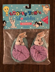 NEW VINTAGE LOONEY TUNES LOVABLES BABY BOOTIES 9 MONTHS BUGS DAKIN WARNER BROS - Picture 1 of 8