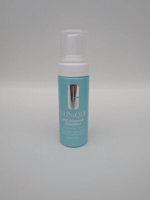 Clinique Anti-Blemish Solutions очищающая пена 125 мл - Изображение 1 из 2