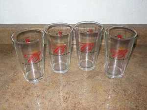 Budweiser Beer Glasses - Set of 4 - From The Harry Buffalo Restaurant - Foto 1 di 3