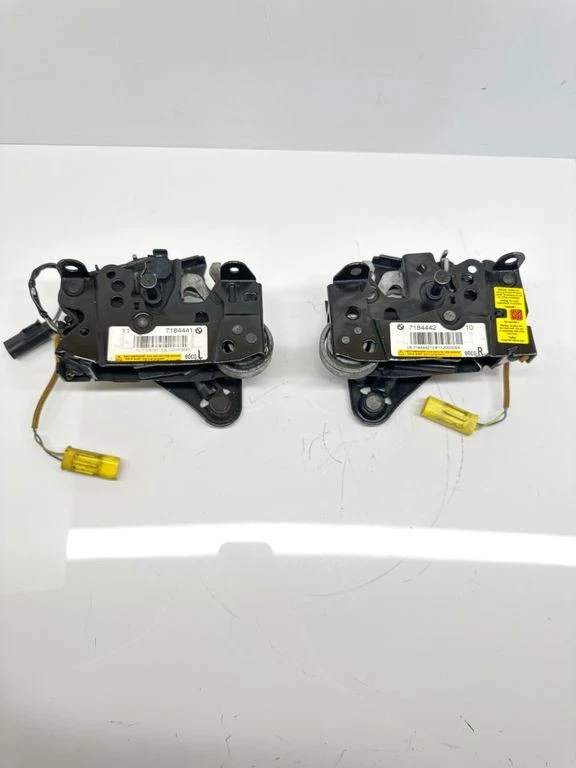 BMW 5 F10 F11 2011 Lock Lock Cylinder Bonnet 7184441 7184442 OOS2169 - Image 1 of 4