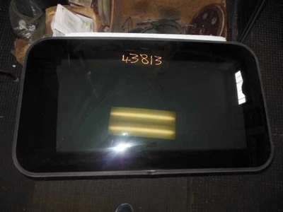 Sunroof Glass Thru VIN 199999 Sedan Fits 96-99 AUDI A4 473580 - Imagem 1 de 4