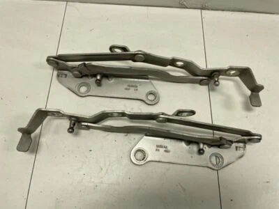 JUEGO DE 2 BISAGRAS TAPA MALETERO TRASERO IZQUIERDO Y DERECHO FORD QUINIENTOS 2007 Foto 1 de 4