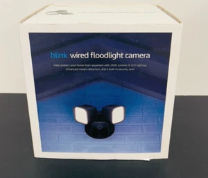 Blink Wired Floodlight Camera Smart security camera 2600 lumens HD live view NEW - Picture 1 of 8