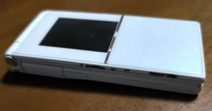 Docomo F-03C white Mobile Phone Japanese Flip Phone Garakei Keitai Cell phone jp - Picture 1 of 7