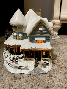 Thomas Kinkade Hawthorne Village Christmas Holiday Bed and Breakfast Lighted  - Picture 1 of 5