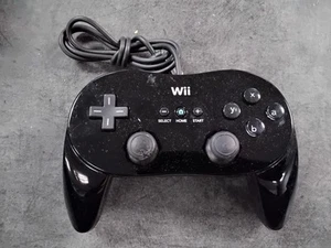 Official Nintendo Wii Pro Controller Classic Black RVL-005 OEM - Picture 1 of 2