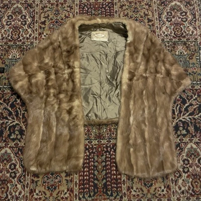 Verdadero De Colección Años 60 MaF Marrón Claro Rayas Genuino Visón Piel Estola Chal Capa Envolvente EE. UU. Foto 1 de 4