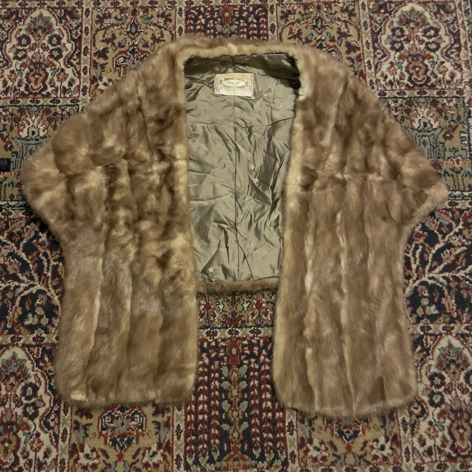 True VTG 60s MaF Light Brown Striped Genuine Mink Fur Stole Shawl Wrap Cape USA - Image 1 of 4