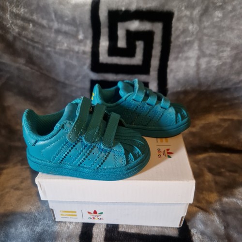 Scarpe da ginnastica neonati Adidas.edizione pharrell Williams.uk 2k