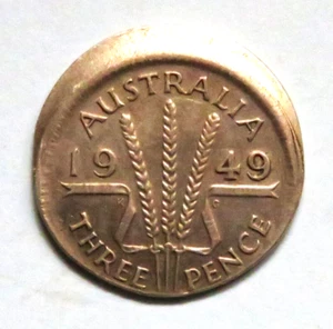 Australia. Mistrike ERROR Coin. 1949 Threepence. 3mm Lip at top.. VF - Imagen 1 de 2