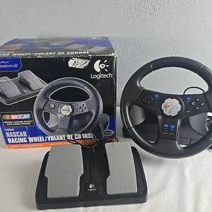 Logitech PS2 Playstation 2 volante e pedale da corsa NASCAR videogiochi - Foto 1 di 9