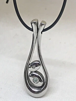 CIONDOLO ACCIAIO E BRILLANTINI FIRMATO, MORELLATO CON LACCETTO CAUCCIU' - Immagine 1 di 4