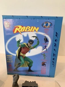 Horizon 1/8 Robin Vinyl Model Kit From Batman - Picture 1 of 5
