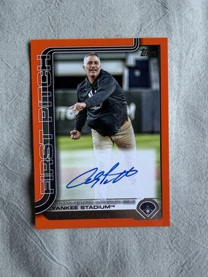 2025 Topps Atualização Baseball First Pitch Andy Pettitte Auto Laranja /25 Yankees - Imagem 1 de 2