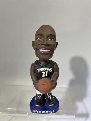 Kevin Garnett Bobblehead - SGA - March 2002 - Minnesota Timberwolves -Read - #ML - Image 1 of 4
