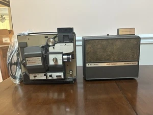 Vintage Bell & Howell Model 469a Movie Projector - Picture 1 of 7