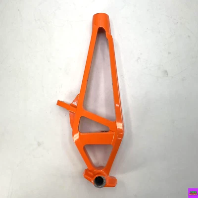 2014 ARCTIC CAT M8000 RIGHT FRONT STEERING ARM SPINDLE KNUCKLE - Image 1 of 3