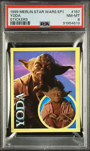 1999 Merlin Star Wars Episode 1 HOLOFOIL ENGRAVED Sticker Yoda #167 PSA 8 RARE🔥 - Picture 1 of 3