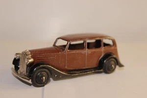 Vintage Dinky Toys Car - Picture 1 of 6