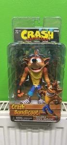 2018 NECA Crash Bandicoot mit Kiste Replik Actionfigur - Brandneu Versiegelt - Bild 1 von 6