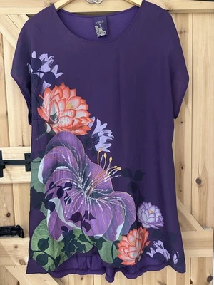 Next Tunic Top Size 18 Floral Sequin Embellished Purple Cap Sleeve Pullover GUC - Image 1 of 4