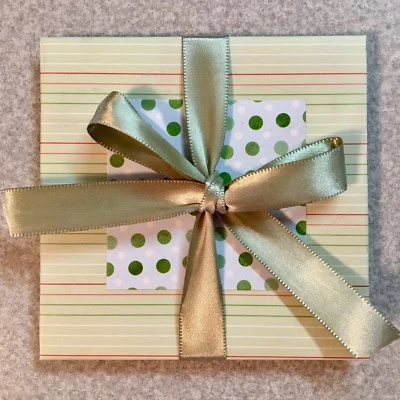 NUEVO HECHO A MANO Acordeón Foto Memoria Libro de Regalo con Corbata de Cinta. Rayas de Navidad Foto 1 de 4