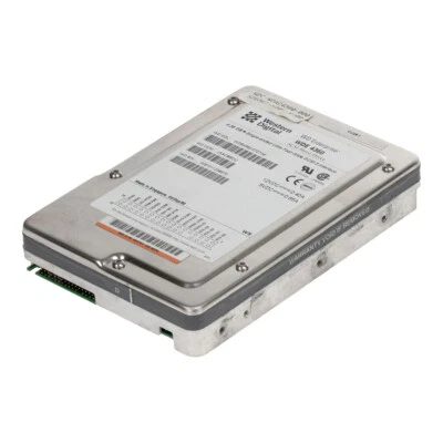 Hard Drive Fujitsu S26361-H301-V100 WDE4360-0707A6 4.36GB 7.2K SCSI 68-PIN 3.5 - Image 1 of 3