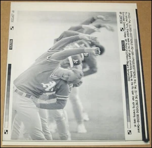 2/21/1993 Wire Press Photo Oakland A's Terry Steinbach Spring Training Athletics - Picture 1 of 3