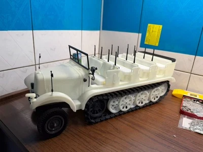 1/16 3d printed RC tank German Sd.Kfz.6/1 - Image 1 of 4