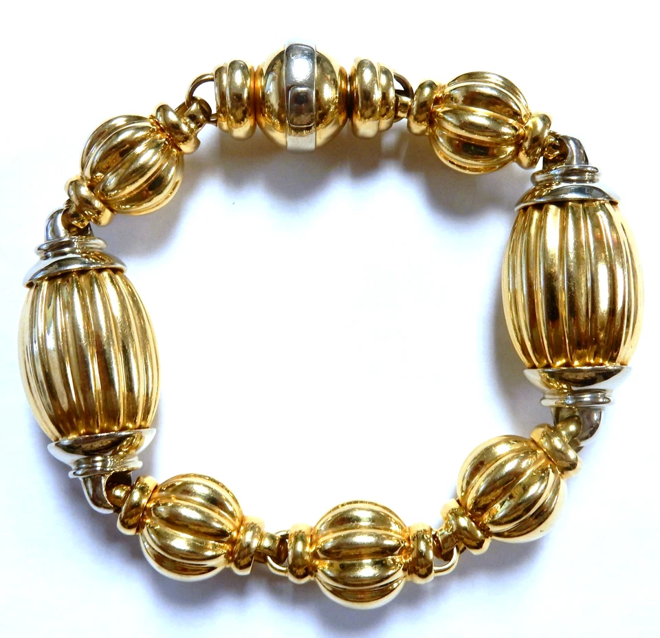 Fabulosa pulsera de 8,5 pulgadas de largo tipo cuentas de oro amarillo y blanco sólido de Italia 14K Foto 1 de 4