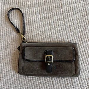 COACH Suede Leather Wristlet Front Pocket Brown Gold Hardware 7.5in Vintage Y2K - Picture 1 of 10