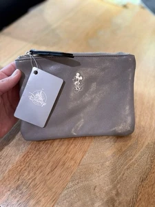 DISNEY Japan MICKEY MOUSE SMOOTH Grey WRISTLET - Picture 1 of 9
