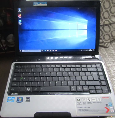 Toshiba Satellite L730-121 - 13.3" - Core i3 2350M - 6GB RAM - 240GB SSD - CLEAN - Image 1 of 4