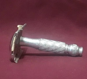 Vintage ST Metal Gillette Short Handled Travel Razor w/Original Card-No Blades - Picture 1 of 8