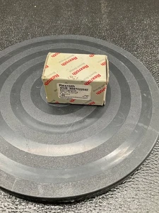 REXROTH R067022040 SUPER LINEARBUCHSE 20 MM GESCHLOSSEN GEBRAUCHT - Bild 1 von 4