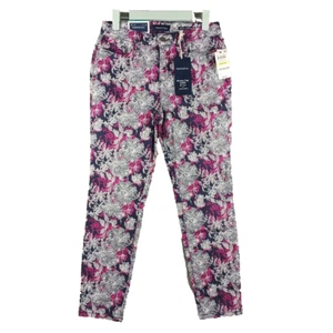 NWT $65 Charter Club Ankle Pants Skinny Leg Tummy Slimming Size 4P Floral - Picture 1 of 16