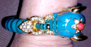 VINTAGE KJL KENNETH J LANE MULTI GEM AQUA ENAMEL ELEPHANT HINGED BANGLE BRACELET - Picture 1 of 9