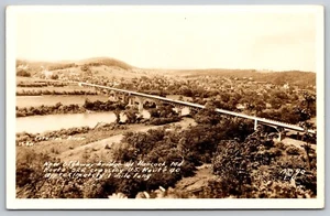 Postal RPPC New Highway Bridge - 1945 - Rt. 522 sobre Rt. 40 Hancock Md. *A5288 - Imagen 1 de 2