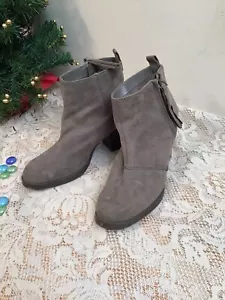 Old Navy - Ankle Boots - Womens - Size 6- Stacked Heels - Olive / Gray- 23077 - Bild 1 von 8