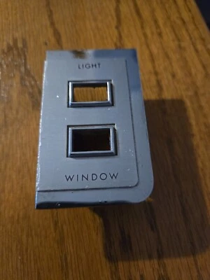 Lincoln RR 1966-1969 ventana regulador interruptor carcasa bisel 66 67 68 69 w luz Foto 1 de 4