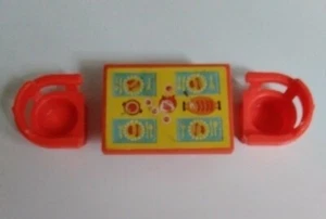 1970s Fisher Price Little People Cook Out Dinner Play Set Vintage Toys Camping - Picture 1 of 7