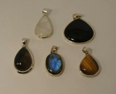 Silber Anhänger mit Verschiedenen Edelsteinen, glatt geschliffen - Bild 1 von 2